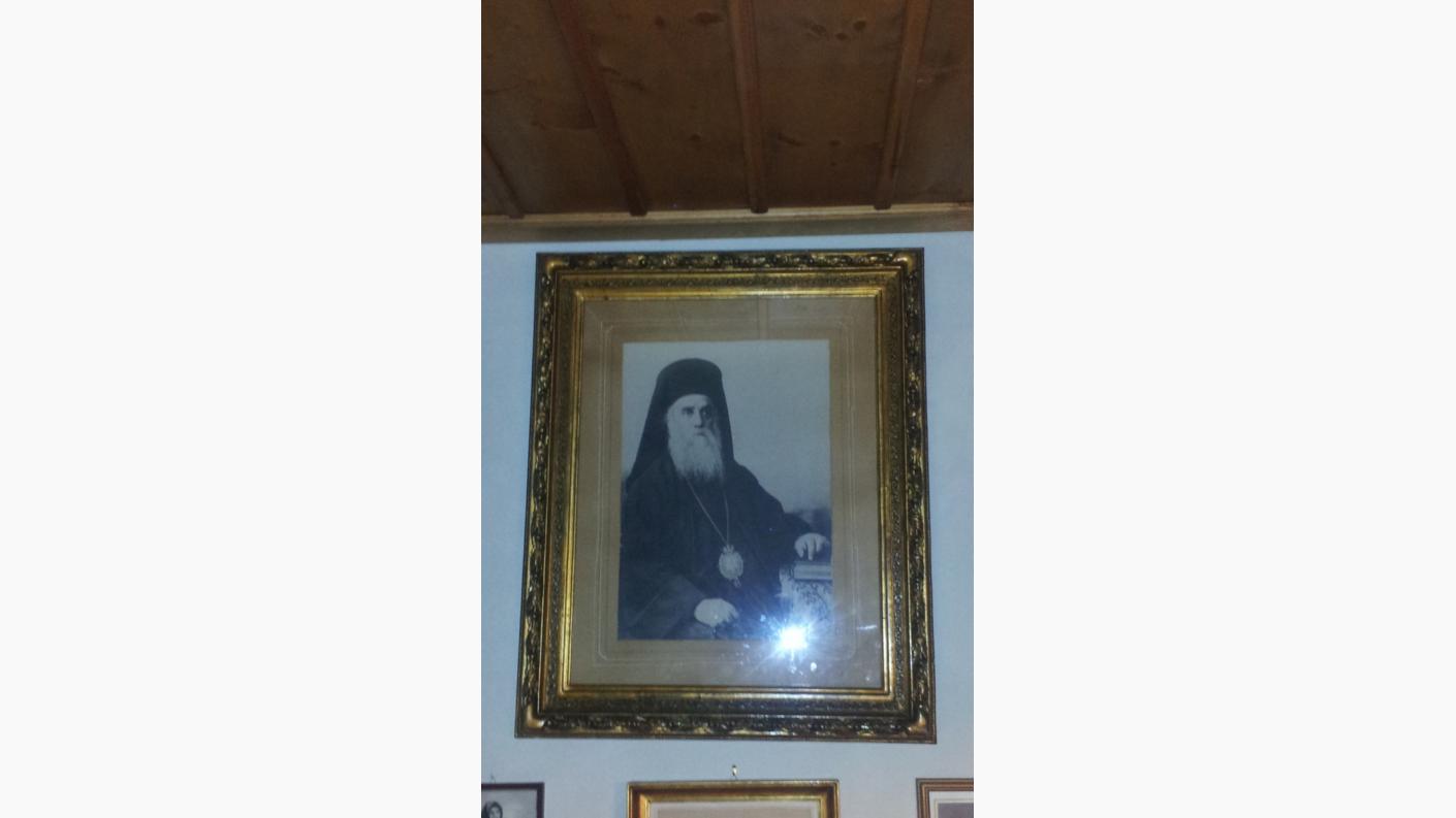 Chilia Sfântului Nectarie este, ea însăși, un spațiu al pelerinajului și rugăciunii